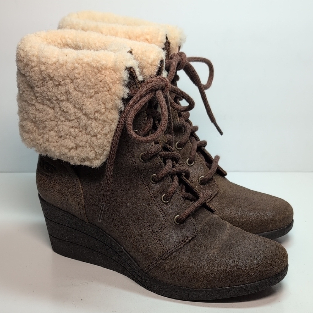 UGG Zea Wedge shearling cuff brown ankle boots women's size 8 EU 39
